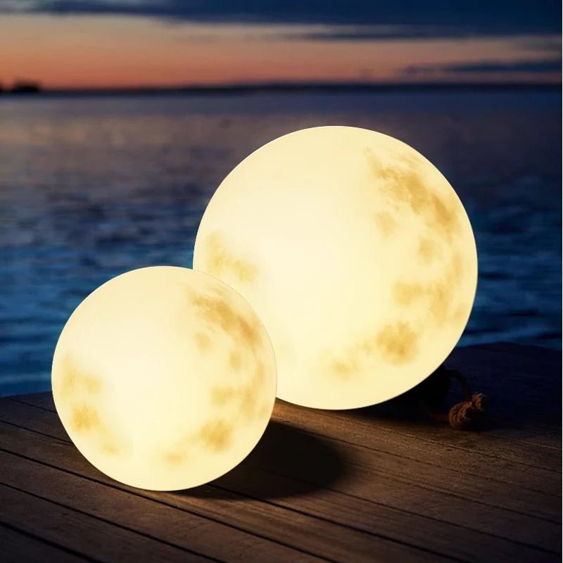 Luminária externa em forma de lua | Luminária de jardim Moonlamp™