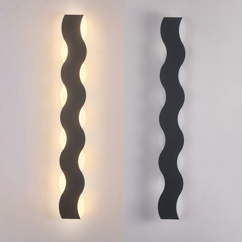 Luminária externa em formato ondulado para parede