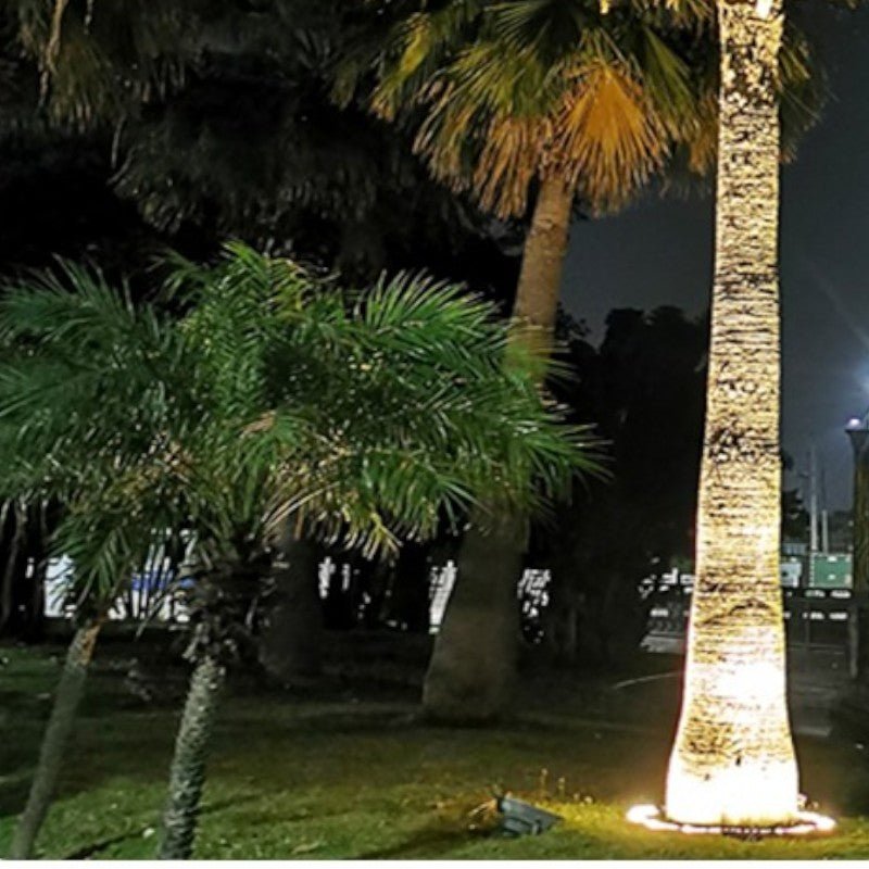 Luminária externa para decoração de árvores