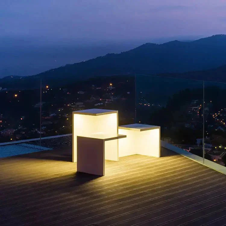 Luminária externa solar Block Lane para áreas externas