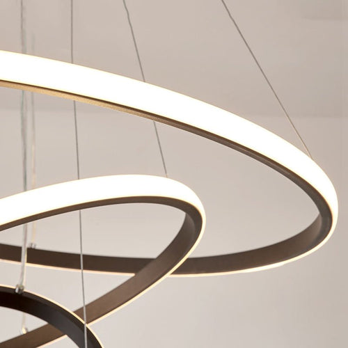Lustre ArishaLight™ - Luminária de teto contemporânea e sofisticada