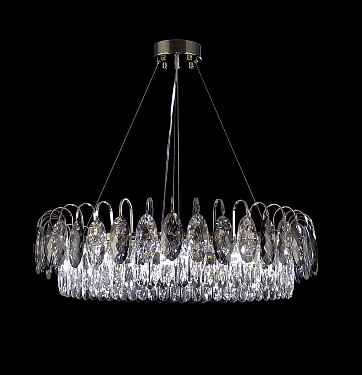 Lustre Brilhante em Cristal K9 de Luxo