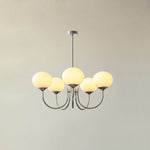 Lustre Doce Nuvem 5 Cabeçotes ∅ 26.4″ x Altura 13.4″ Diâmetro 67cm x Altura 34cm Cromo+creme