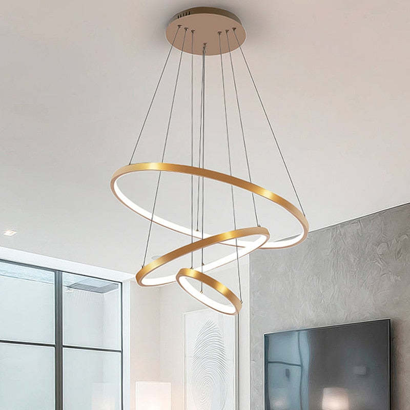 Lustre Elegante com 3 Aros - Yumanira Dourado