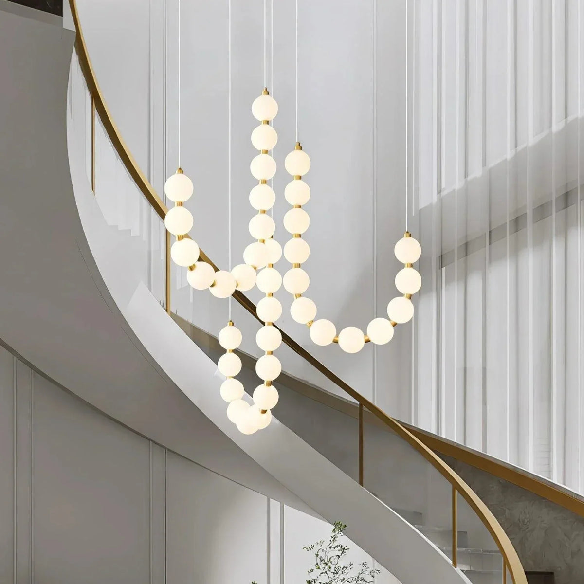Lustre Elegante de Colar Branco