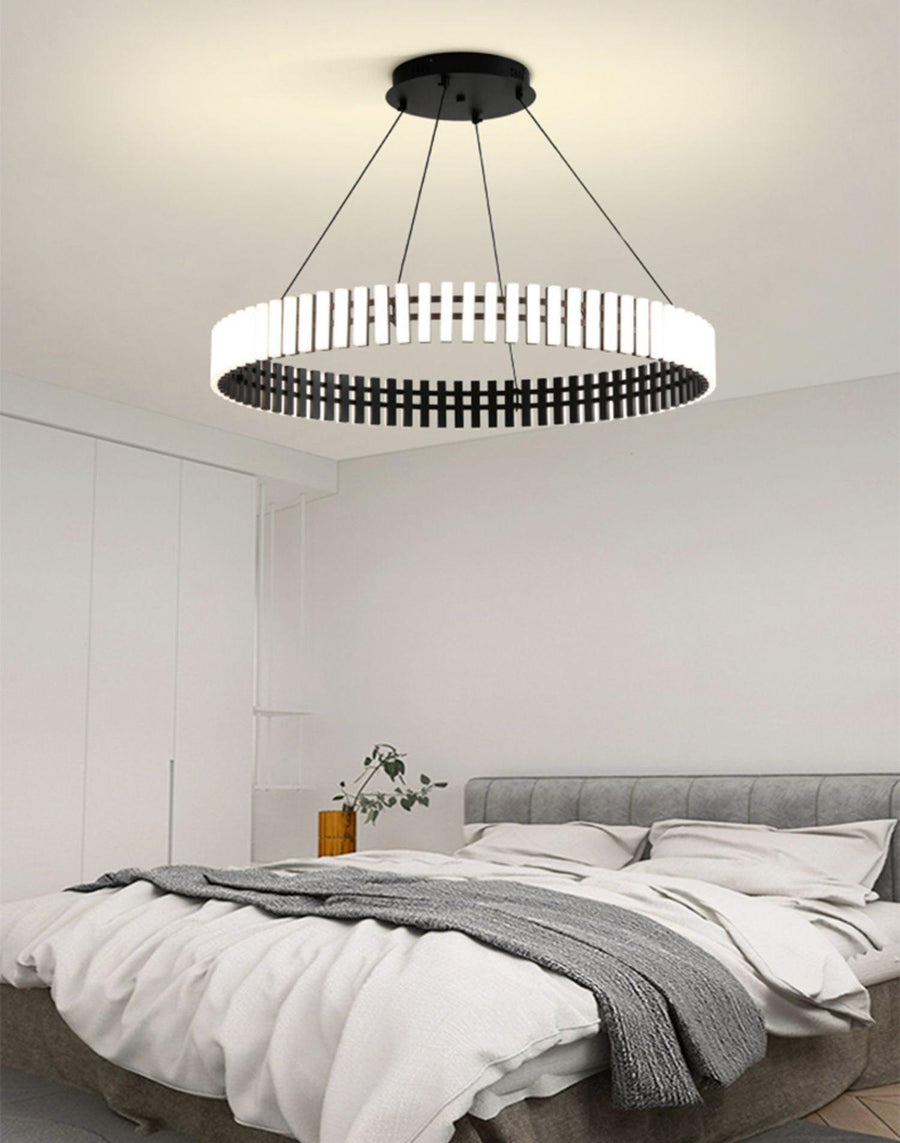 Lustre Suspenso com Iluminação LED