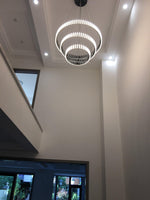 Lustre Suspenso com Iluminação LED