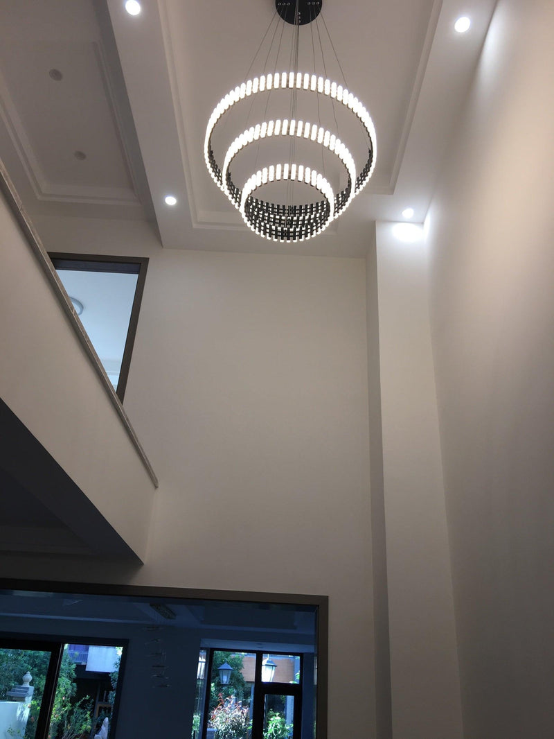 Lustre Suspenso com Iluminação LED
