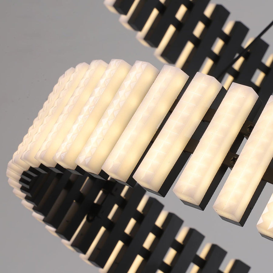Lustre Suspenso com Iluminação LED