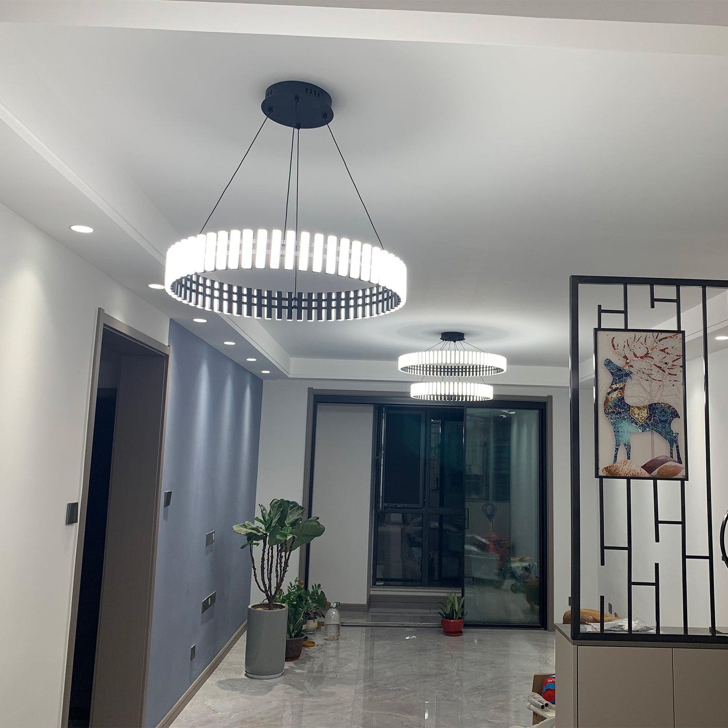 Lustre Suspenso com Iluminação LED
