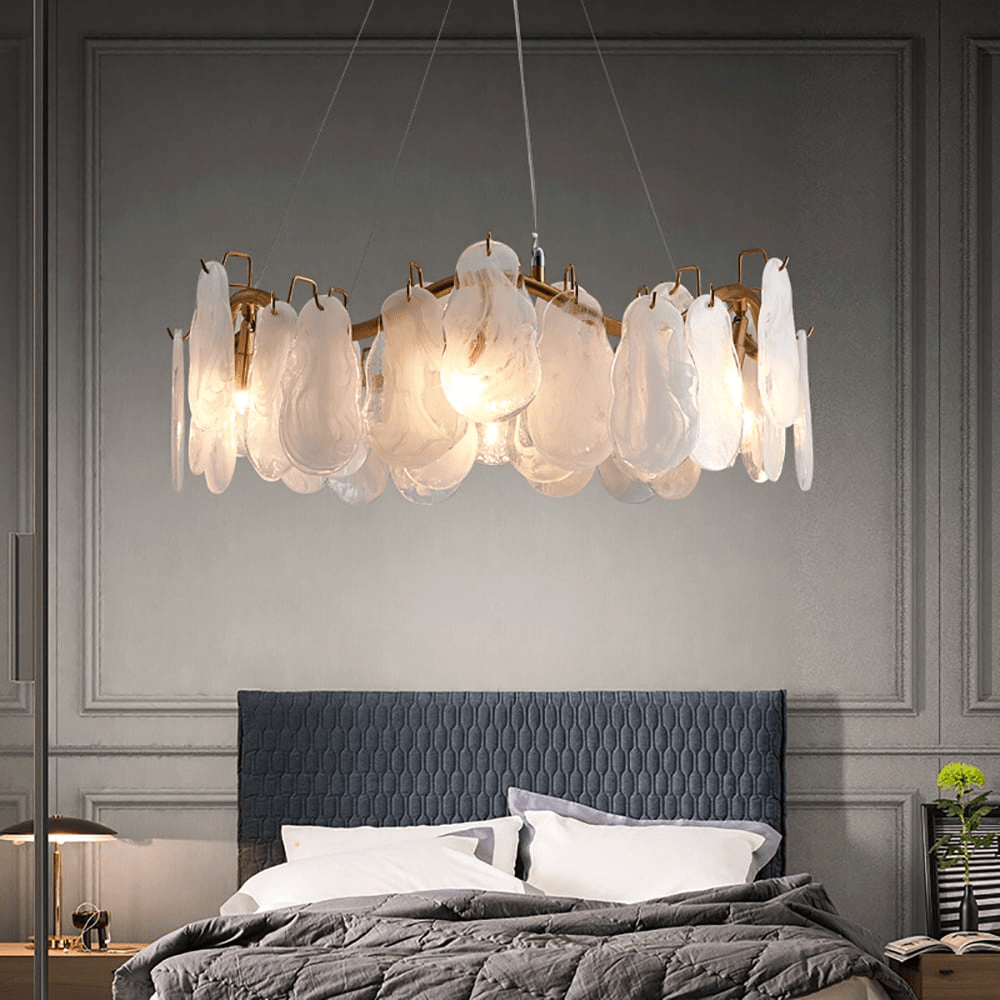 Lustre contemporâneo de vidro com 6 luminárias e nuvens com fios reguláveis