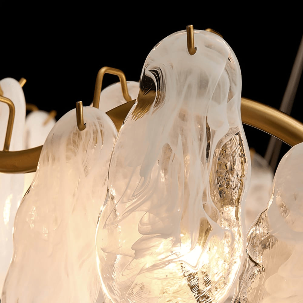 Lustre contemporâneo de vidro com 6 luminárias e nuvens com fios reguláveis