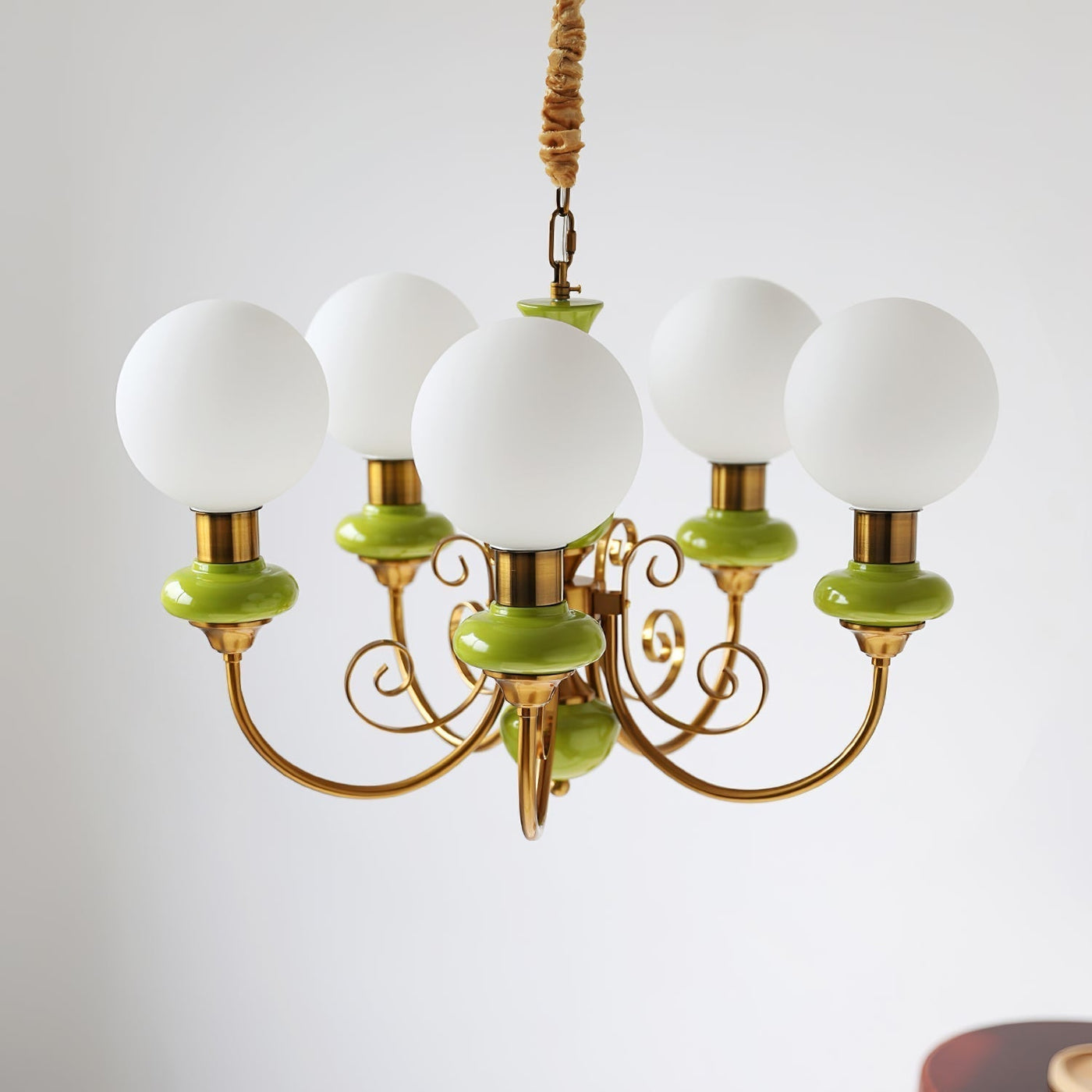 Lustre contemporâneo em onyx