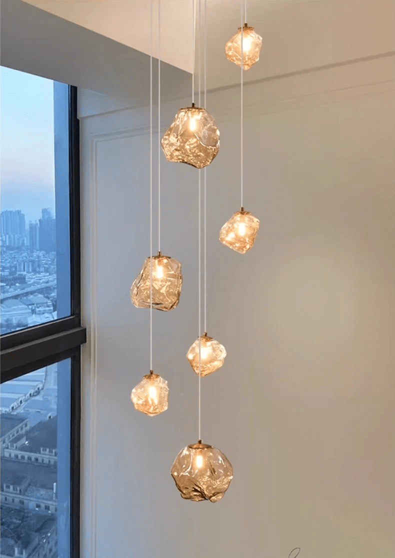 Lustre contemporâneo para escada