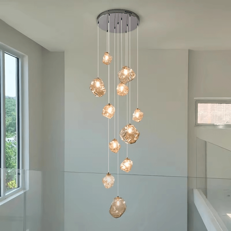 Lustre contemporâneo para escada