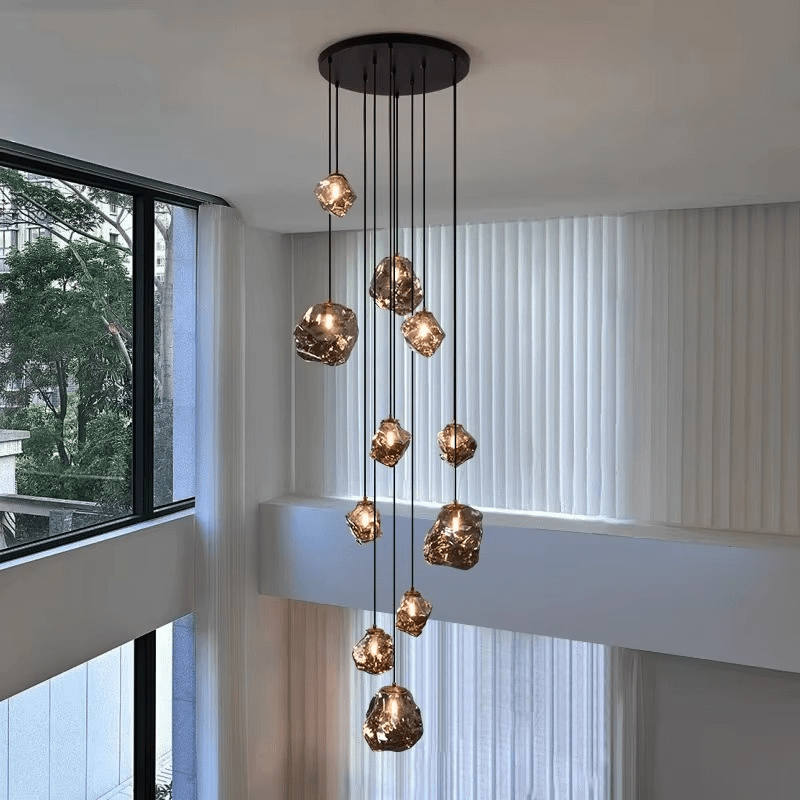 Lustre contemporâneo para escada