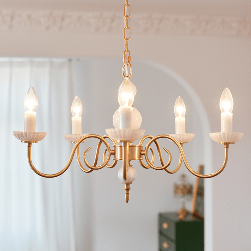 Lustre de cristal crème, lustre metálico vintage americano para quarto.