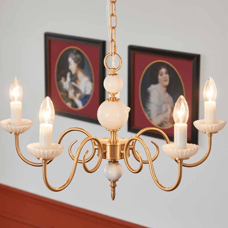 Lustre de cristal crème, lustre metálico vintage americano para quarto.