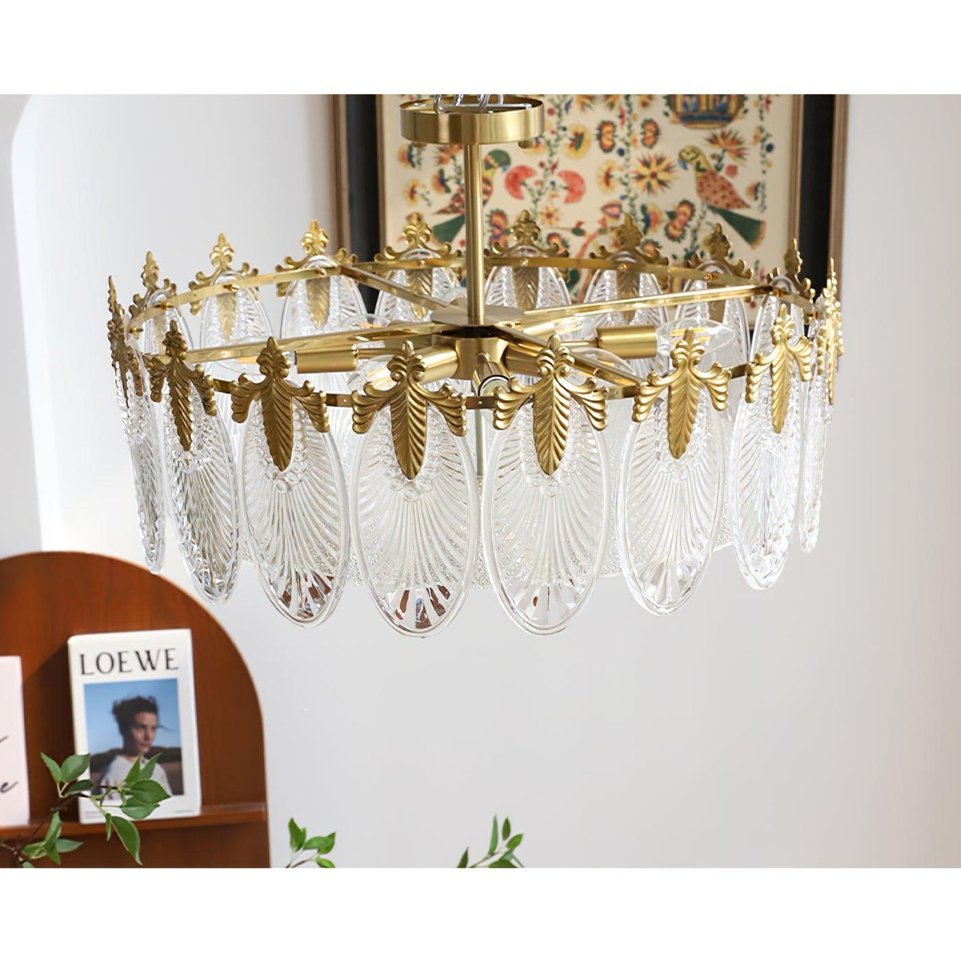 Lustre de vidro decorativo em formato redondo