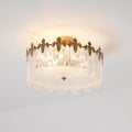 Lustre de vidro decorativo em formato redondo