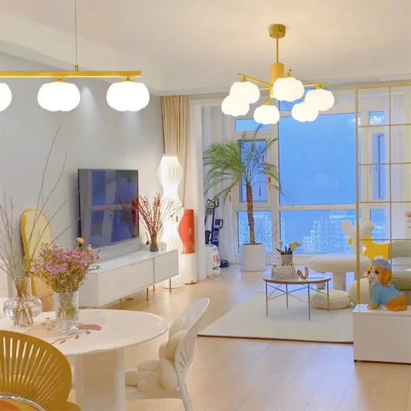 Lustre inovador de madeira com bolinhas de algodão para sala de estar