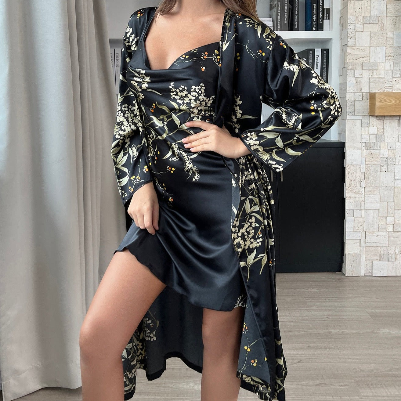 Conjunto- Pijama de cetim Black piano | Faetton &Co.