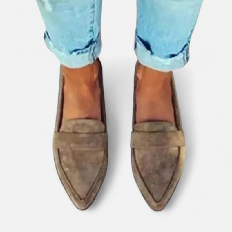 Retro Feminine Pointed-Toe Moccasins
