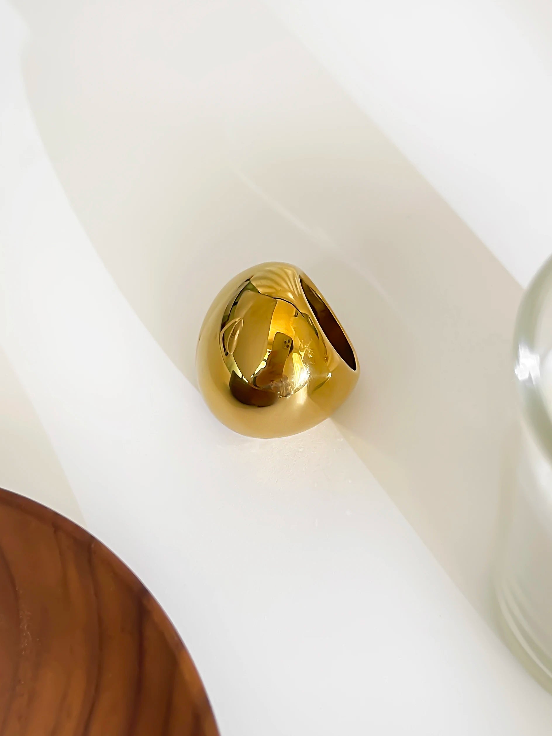 Anel Dome Extra Largo com Banho Ouro 18K