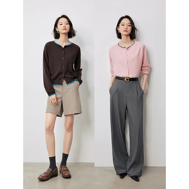 Cardigan Bicolor com Gola Redonda e Botões