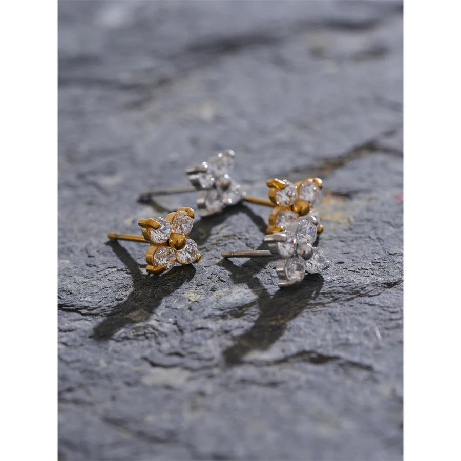Brinco Flor Doce com Zircônia