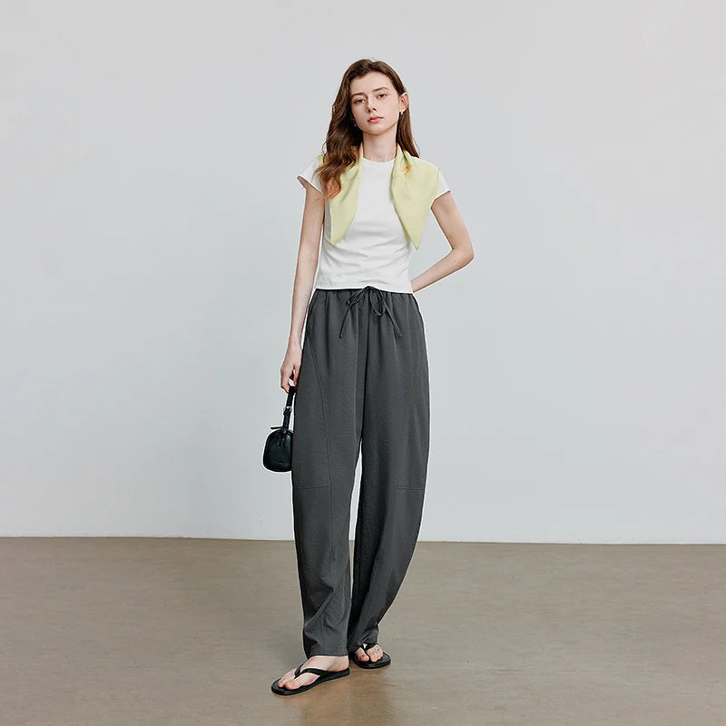 Calça Barrel Feminina com Cós Elástico e Fenda