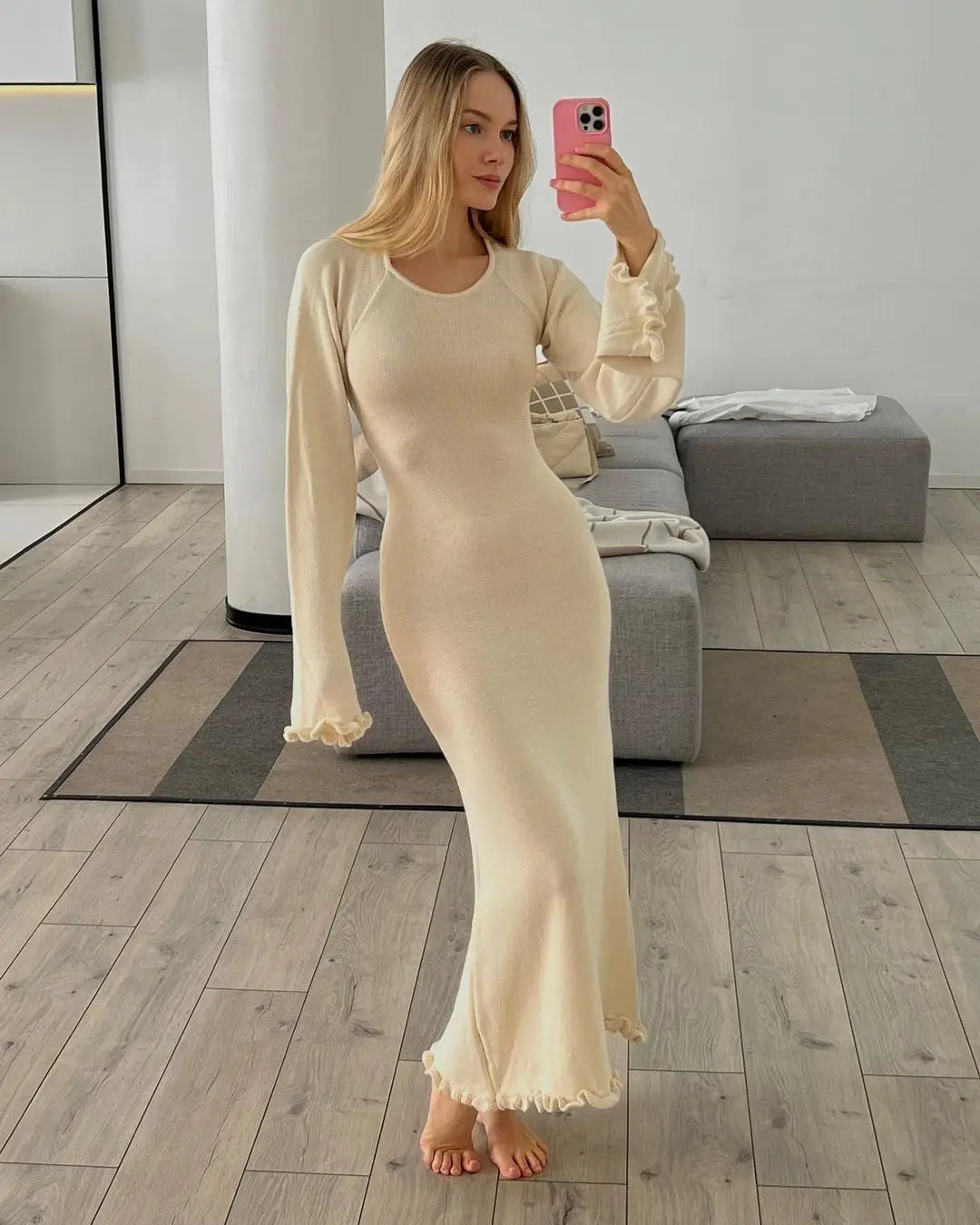Vestido Longo Feminino de Tricô com Manga Flare