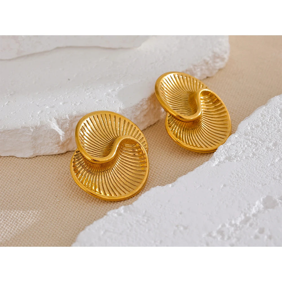 Brinco Texturizado Dourado
