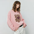 Moletom Feminino com Estampa de Leopardo e Flores Aplicadas