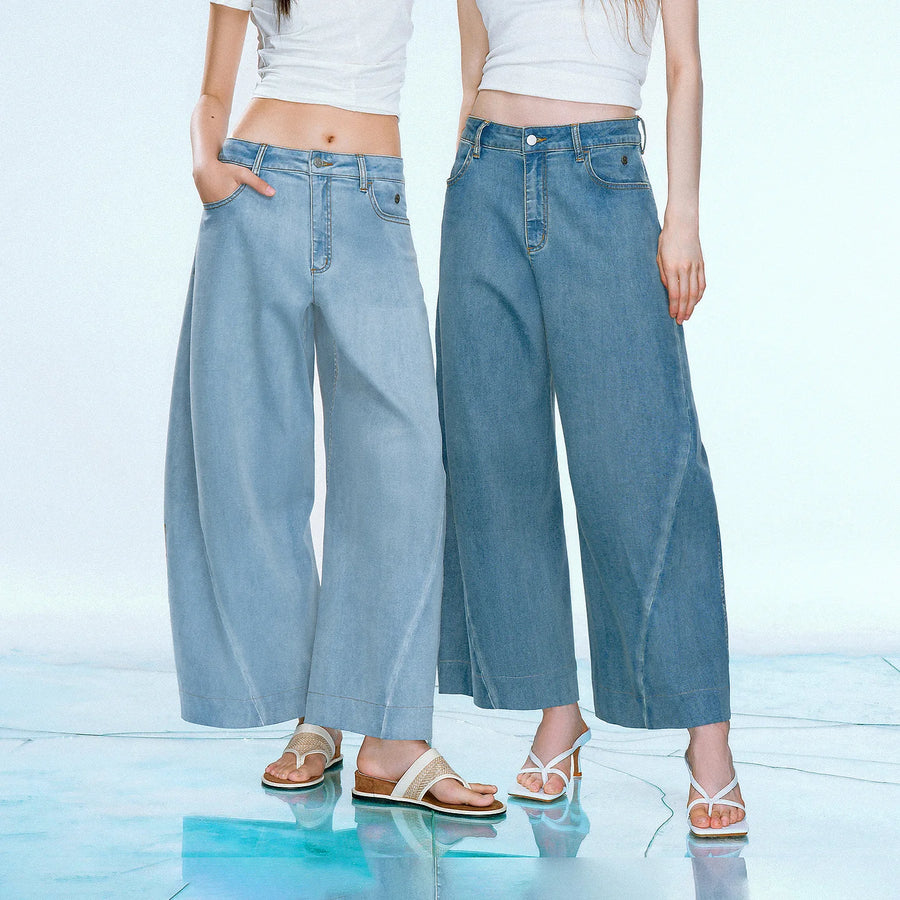 Calça Jeans Feminina Barrel Cropped Leve com Elastano