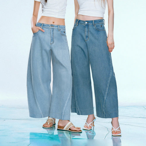 Calça Jeans Feminina Barrel Cropped Leve com Elastano