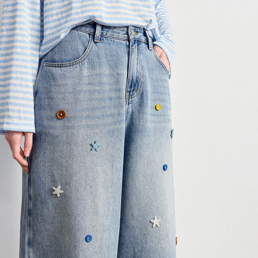 Calça Jeans Feminina Wide Leg Cropped com Botões Coloridos