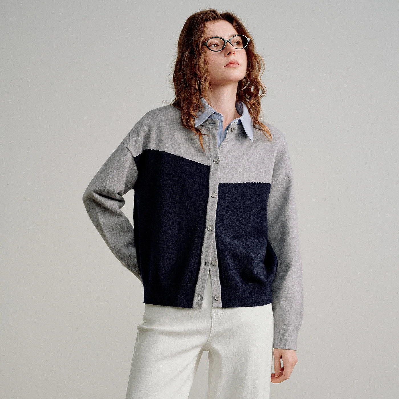 Blusa Feminina de Tricô Color Block Assimétrica