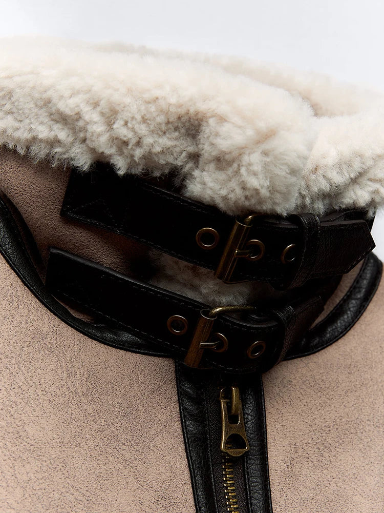 Jaqueta com Pelo em Couro Sintético para Inverno