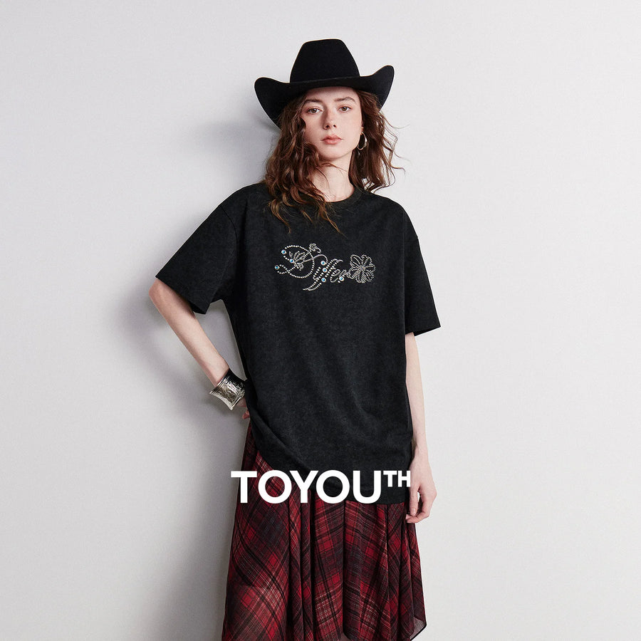 Camiseta Feminina de Algodão com Strass e Efeito Batik