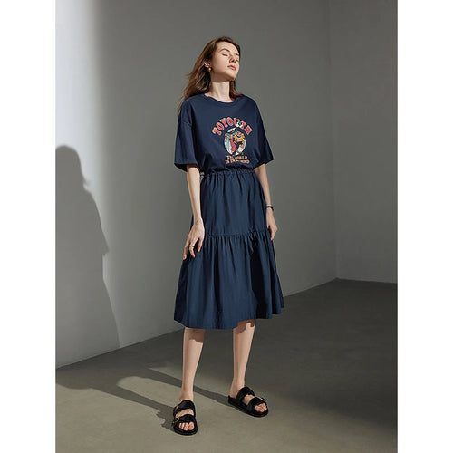 Vestido Camiseta Midi com Estampa e Ajuste por Cordão