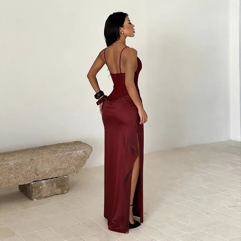 Vestido Longo Feminino Texturizado com Pregas e Fenda Alta