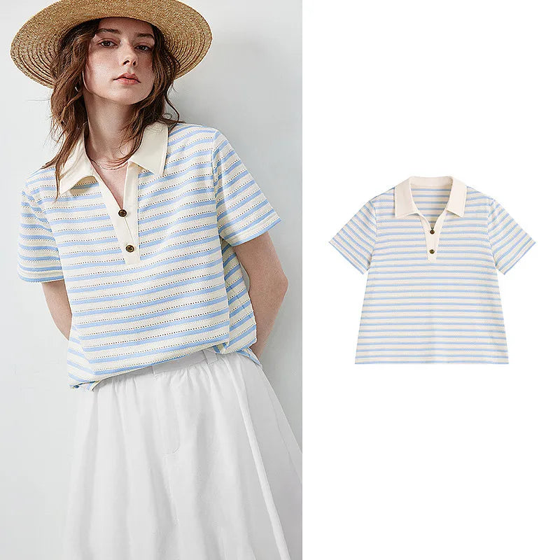 Camiseta Polo Feminina Vazado Listrada Estilo Náutico