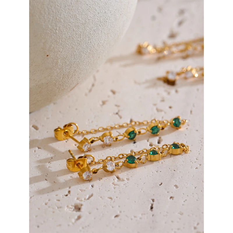 Brinco Pendente com Zircônia Verde