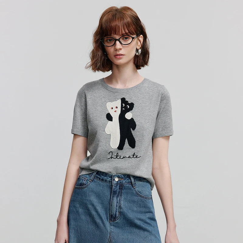 Blusa de Tricô Manga Curta com Bordado Divertido