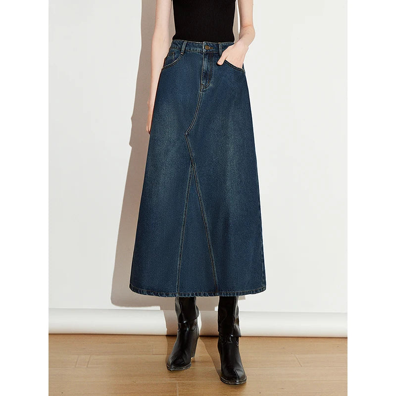 Saia Jeans Midi Feminina com Bolsos Evasê de Liocel