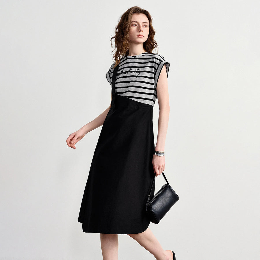 Vestido Midi Bicolor Assimétrico com Bordado