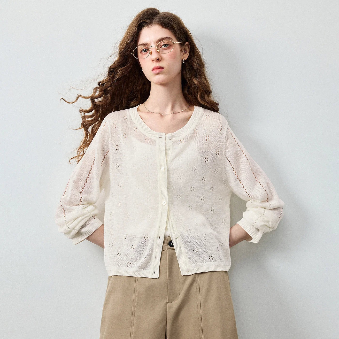 Cardigan Feminino de Linho com Crochet Vazado