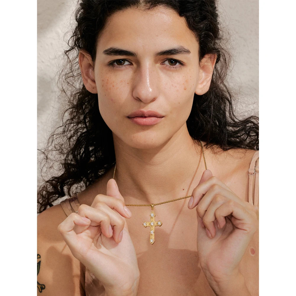 Colar Feminino Cruz com Zircônia em Aço Inoxidável 3