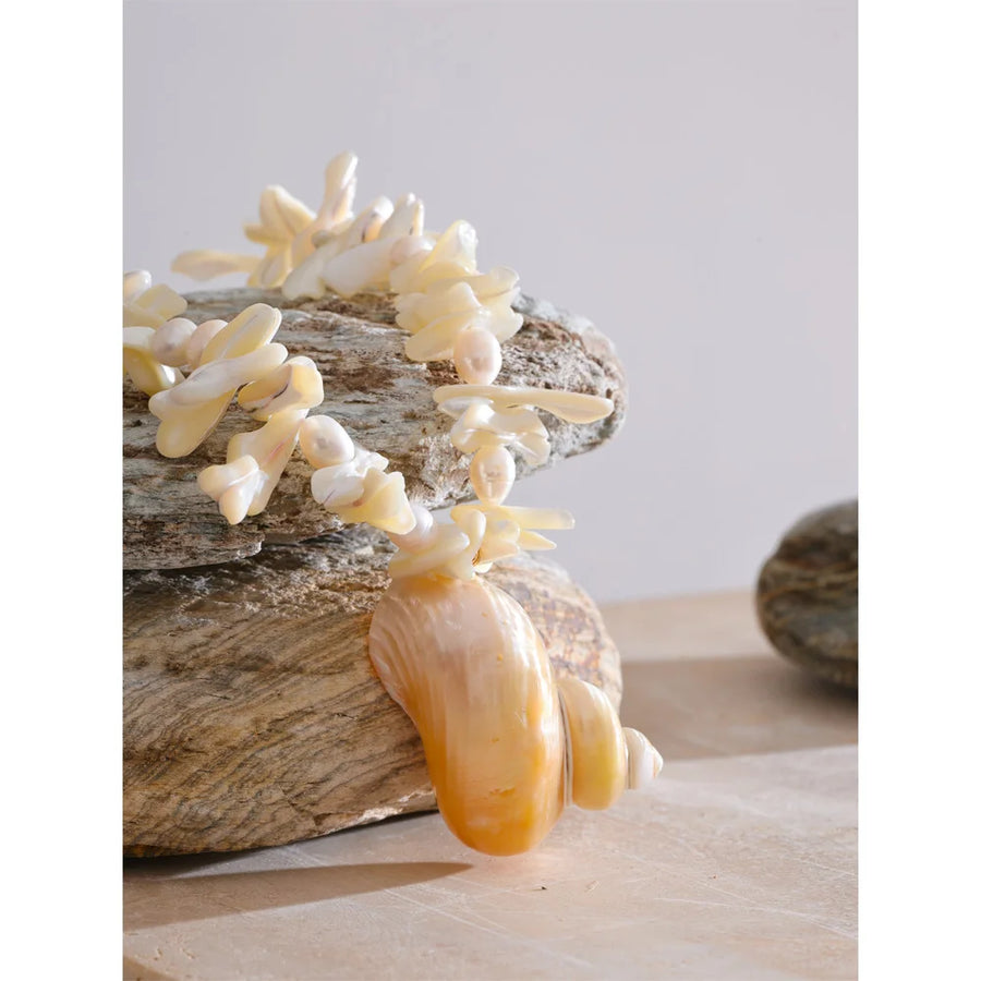 Yhpup Natural Pearl Shell Handmade Chain Conch Pendant Necklace Ocean Style Fashion Jewelry Summer Holiday Trendy Accessories